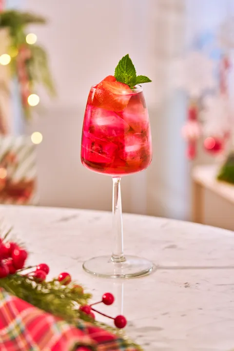 Jahodový Spritz