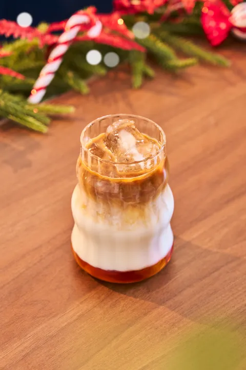 Ledové Latte se slaným karamelem
